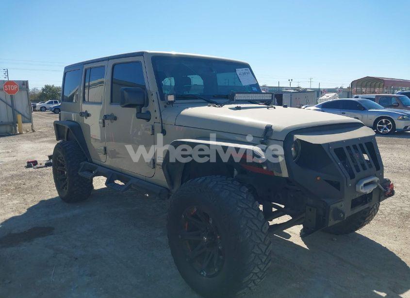 2017 Jeep Wrangler UNLIMITED SPORT 4X4 (VIN 1C4BJWDG5HL570246) main photo