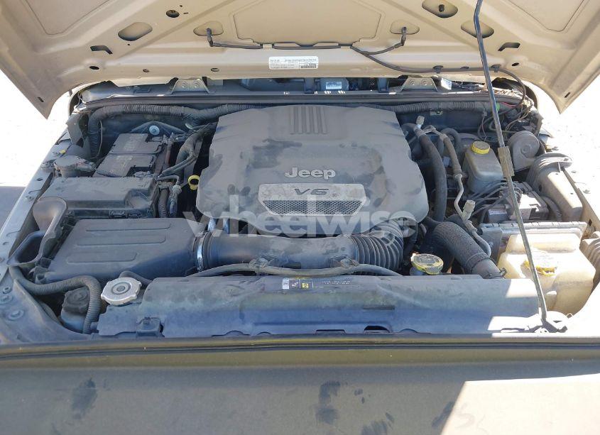 Photo 10 of 2017 Jeep Wrangler UNLIMITED SPORT 4X4 (VIN 1C4BJWDG5HL570246)