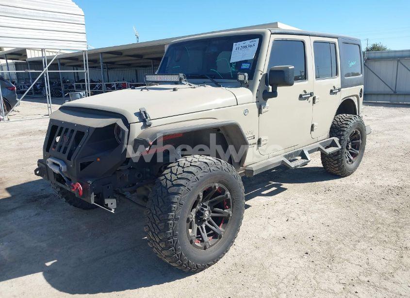 Photo 2 of 2017 Jeep Wrangler UNLIMITED SPORT 4X4 (VIN 1C4BJWDG5HL570246)