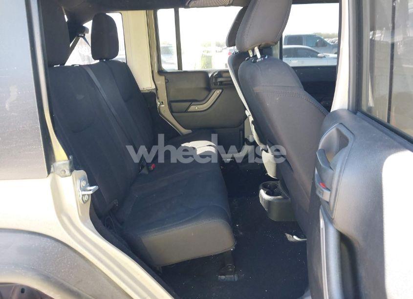 Photo 8 of 2017 Jeep Wrangler UNLIMITED SPORT 4X4 (VIN 1C4BJWDG5HL570246)