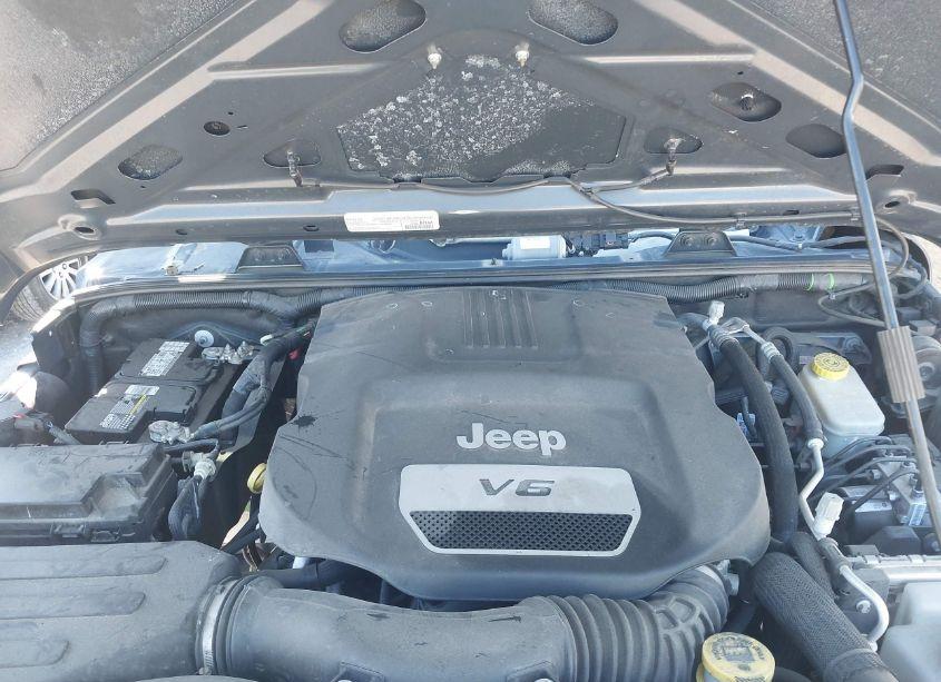 Photo 10 of 2017 Jeep Wrangler UNLIMITED SPORT 4X4 (VIN 1C4BJWDG5HL606727)