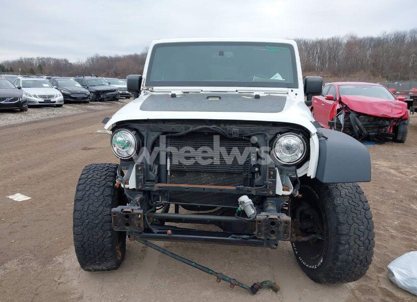 Photo 12 of 2017 Jeep Wrangler UNLIMITED BIG BEAR 4X4 (VIN 1C4BJWDG5HL665616)