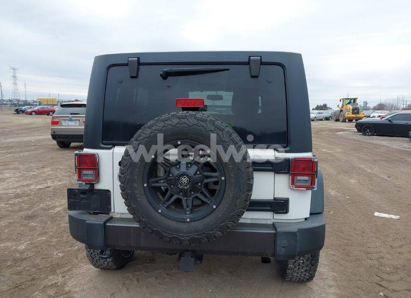 Photo 16 of 2017 Jeep Wrangler UNLIMITED BIG BEAR 4X4 (VIN 1C4BJWDG5HL665616)