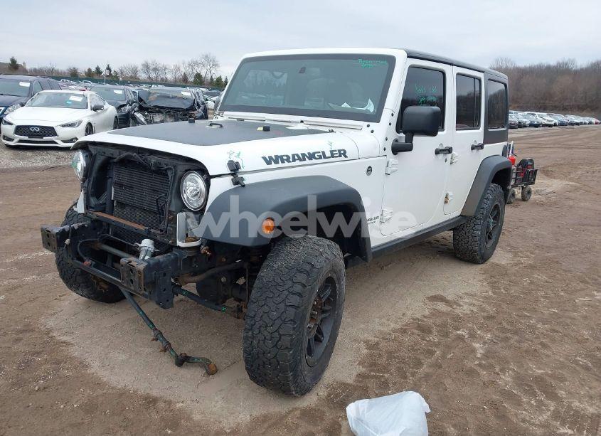 Photo 2 of 2017 Jeep Wrangler UNLIMITED BIG BEAR 4X4 (VIN 1C4BJWDG5HL665616)
