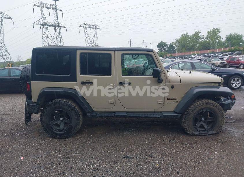 Photo 14 of 2018 Jeep Wrangler JK UNLIMITED SPORT S 4X4 (VIN 1C4BJWDG5JL866860)