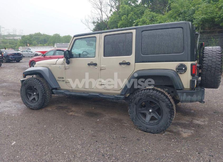 Photo 3 of 2018 Jeep Wrangler JK UNLIMITED SPORT S 4X4 (VIN 1C4BJWDG5JL866860)