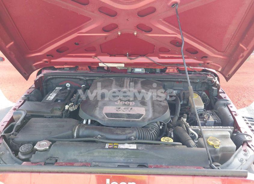 Photo 10 of 2012 Jeep Wrangler UNLIMITED SPORT (VIN 1C4BJWDG6CL211691)