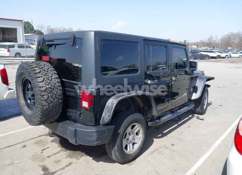 Photo 4 of 2013 Jeep Wrangler UNLIMITED SPORT (VIN 1C4BJWDG6DL515539)