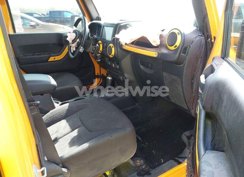 Photo 5 of 2013 Jeep Wrangler UNLIMITED SPORT (VIN 1C4BJWDG6DL544197)