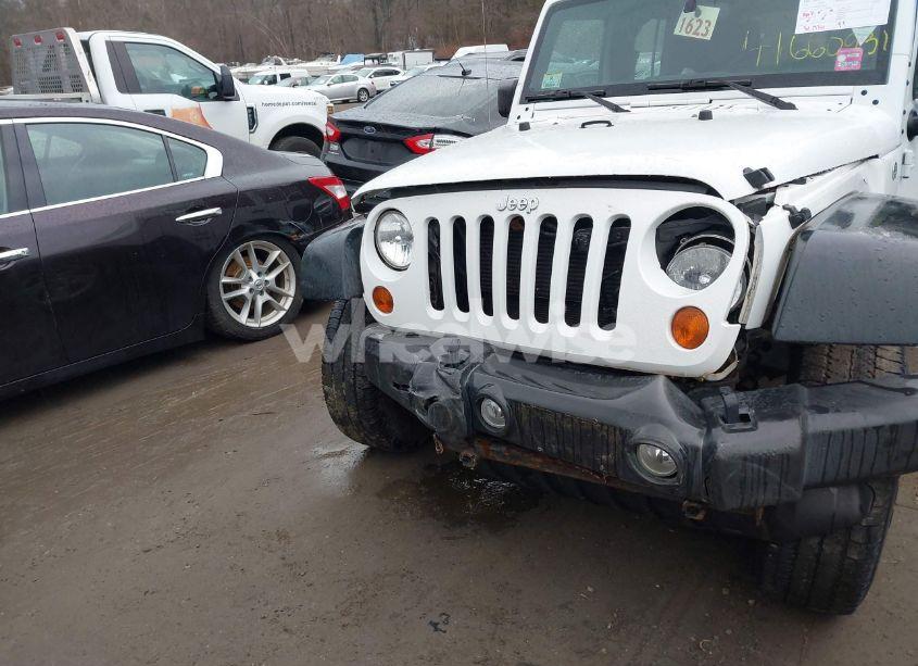 Photo 6 of 2013 Jeep Wrangler UNLIMITED SPORT (VIN 1C4BJWDG6DL684444)