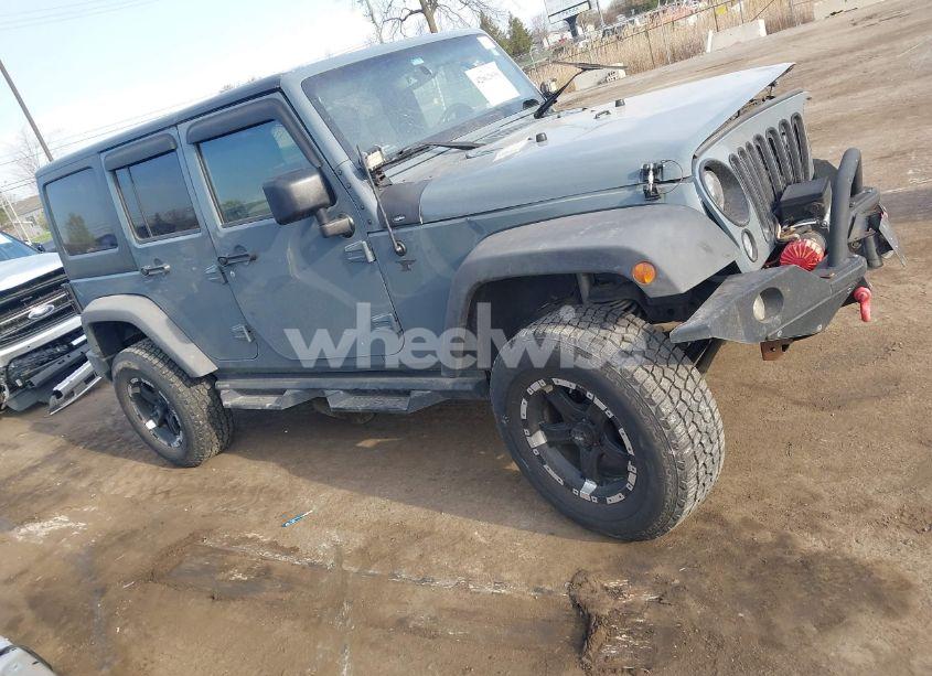 Photo 13 of 2014 Jeep Wrangler UNLIMITED SPORT (VIN 1C4BJWDG6EL264314)
