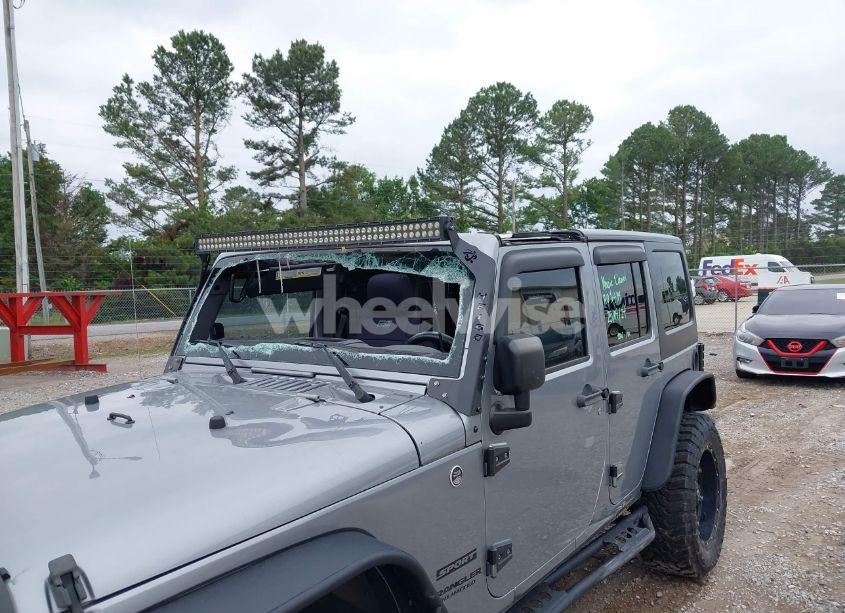 Photo 18 of 2015 Jeep Wrangler UNLIMITED SPORT (VIN 1C4BJWDG6FL506083)