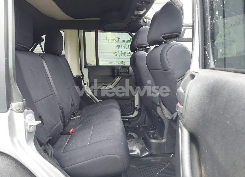 Photo 8 of 2015 Jeep Wrangler UNLIMITED SPORT (VIN 1C4BJWDG6FL506083)