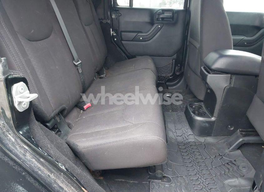 Photo 8 of 2015 Jeep Wrangler UNLIMITED SPORT (VIN 1C4BJWDG6FL509517)