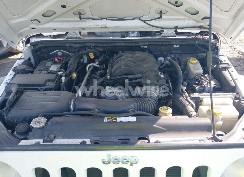 Photo 10 of 2015 Jeep Wrangler UNLIMITED SPORT (VIN 1C4BJWDG6FL522316)
