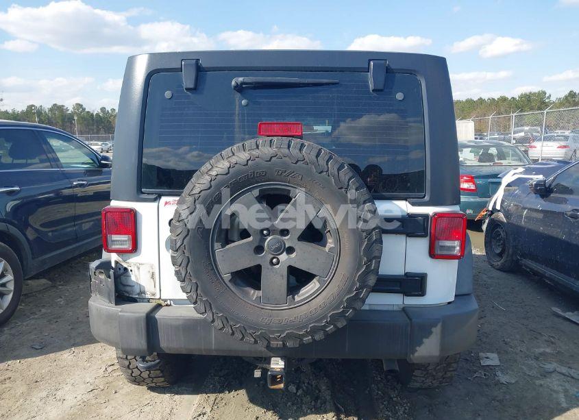 Photo 16 of 2015 Jeep Wrangler UNLIMITED SPORT (VIN 1C4BJWDG6FL522316)