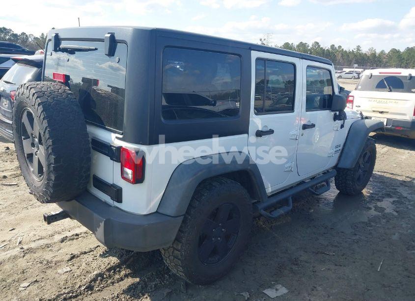 Photo 4 of 2015 Jeep Wrangler UNLIMITED SPORT (VIN 1C4BJWDG6FL522316)