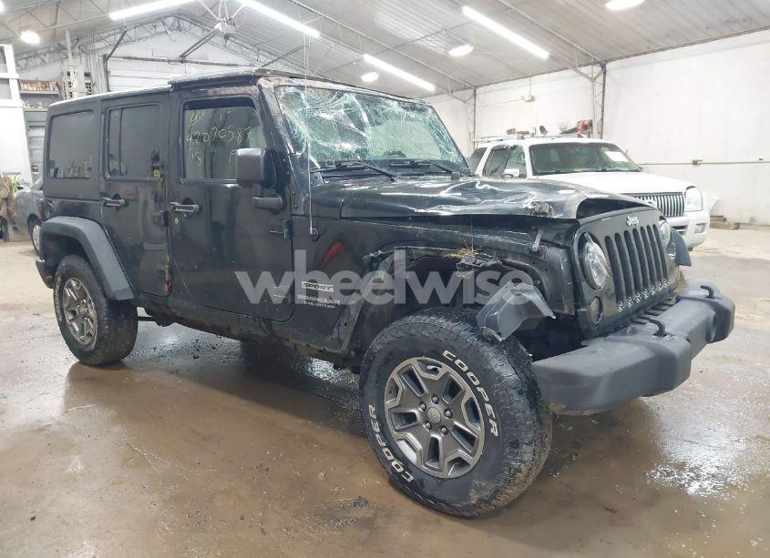 2015 Jeep Wrangler UNLIMITED SPORT (VIN 1C4BJWDG6FL533882) main photo