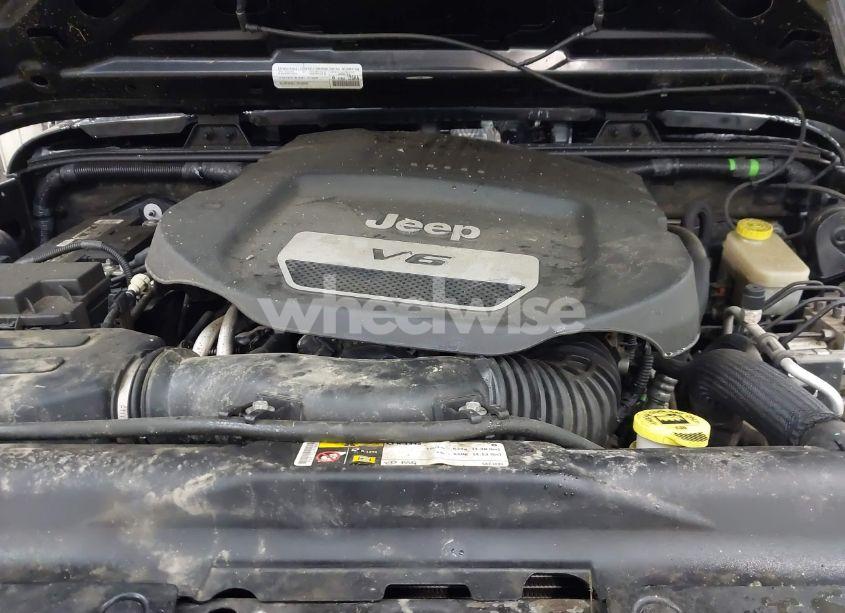 Photo 10 of 2015 Jeep Wrangler UNLIMITED SPORT (VIN 1C4BJWDG6FL533882)