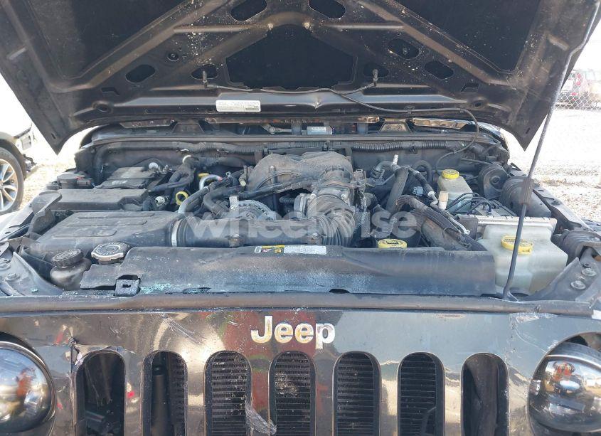 Photo 10 of 2015 Jeep Wrangler UNLIMITED SPORT (VIN 1C4BJWDG6FL605485)