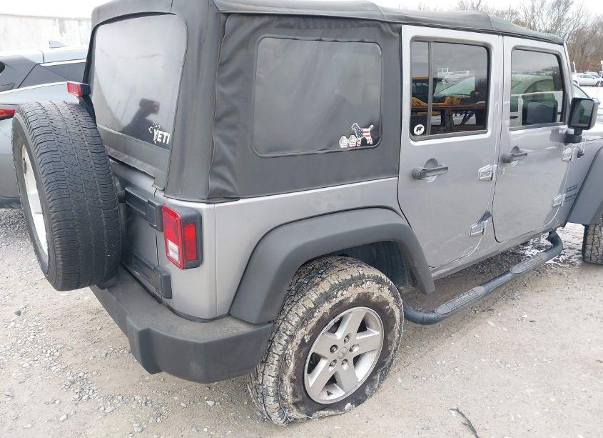 Photo 4 of 2015 Jeep Wrangler UNLIMITED SPORT (VIN 1C4BJWDG6FL610394)