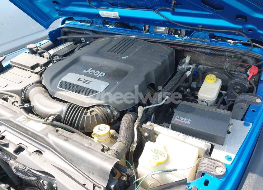 Photo 10 of 2015 Jeep Wrangler UNLIMITED SPORT (VIN 1C4BJWDG6FL683409)