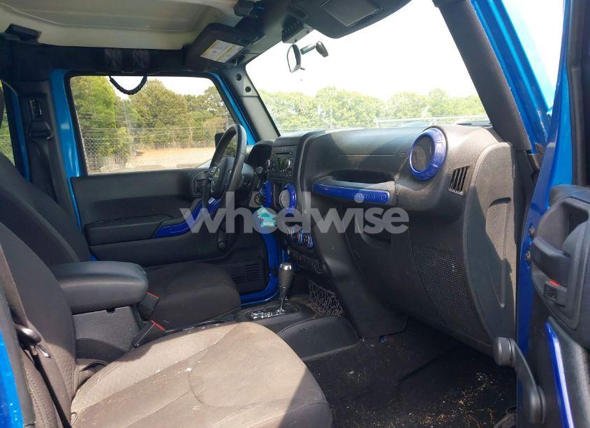 Photo 5 of 2015 Jeep Wrangler UNLIMITED SPORT (VIN 1C4BJWDG6FL683409)