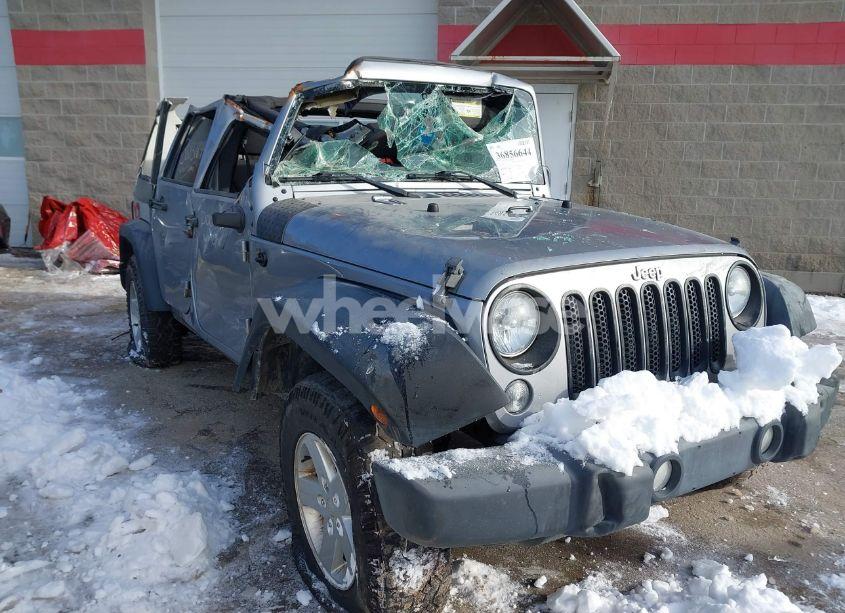 2015 Jeep Wrangler UNLIMITED SPORT (VIN 1C4BJWDG6FL745701) main photo