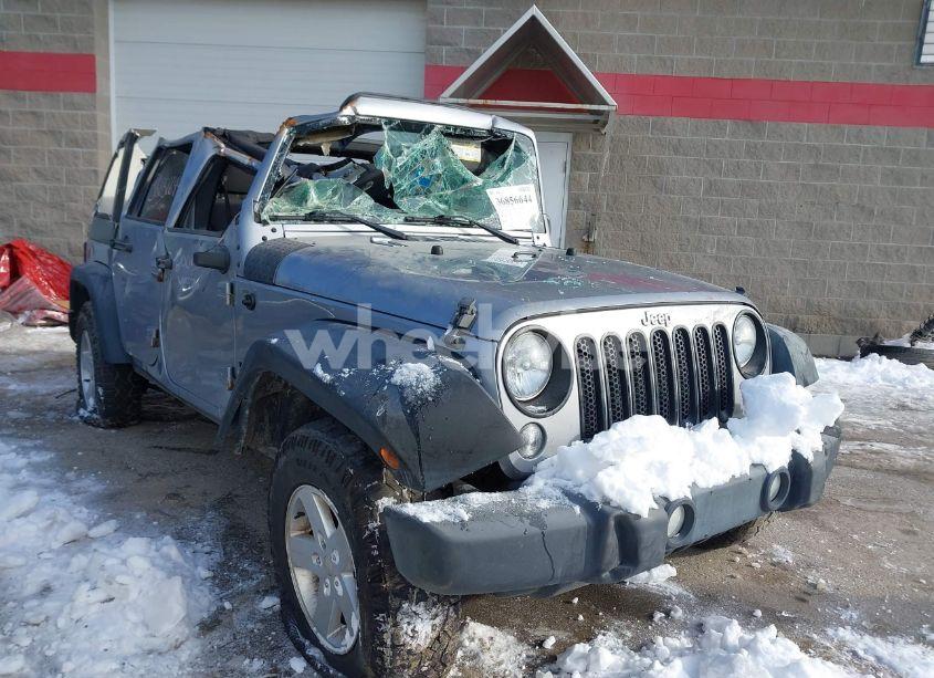 Photo 2 of 2015 Jeep Wrangler UNLIMITED SPORT (VIN 1C4BJWDG6FL745701)