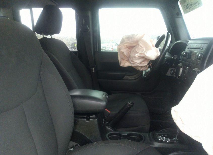 Photo 5 of 2016 Jeep Wrangler UNLIMITED SPORT (VIN 1C4BJWDG6GL148453)