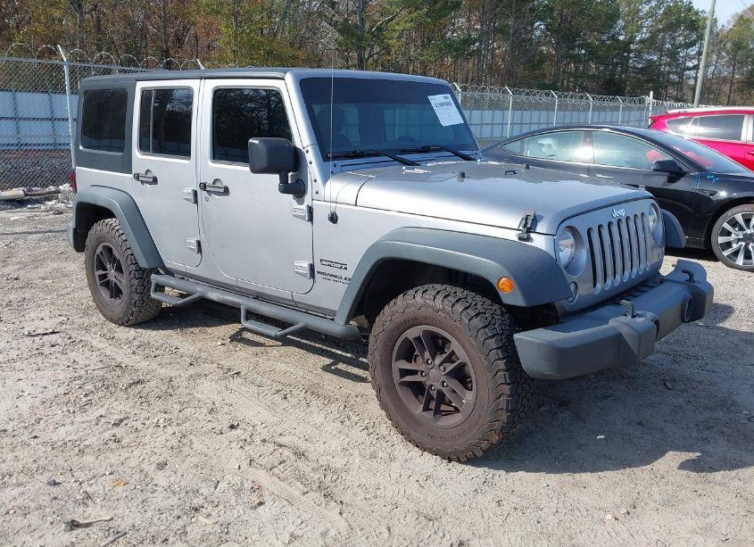 2016 Jeep Wrangler UNLIMITED SPORT (VIN 1C4BJWDG6GL257477) main photo