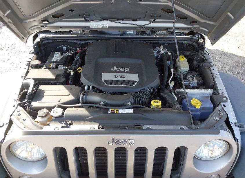 Photo 10 of 2016 Jeep Wrangler UNLIMITED SPORT (VIN 1C4BJWDG6GL257477)