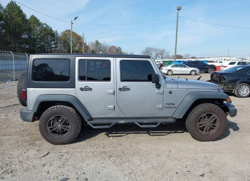 Photo 13 of 2016 Jeep Wrangler UNLIMITED SPORT (VIN 1C4BJWDG6GL257477)