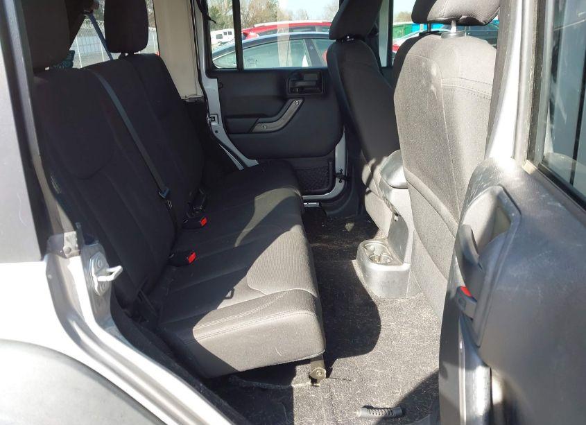 Photo 8 of 2016 Jeep Wrangler UNLIMITED SPORT (VIN 1C4BJWDG6GL257477)