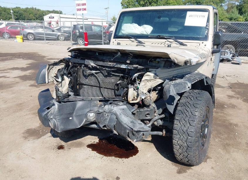 Photo 6 of 2016 Jeep Wrangler UNLIMITED WILLYS WHEELER (VIN 1C4BJWDG6GL296876)