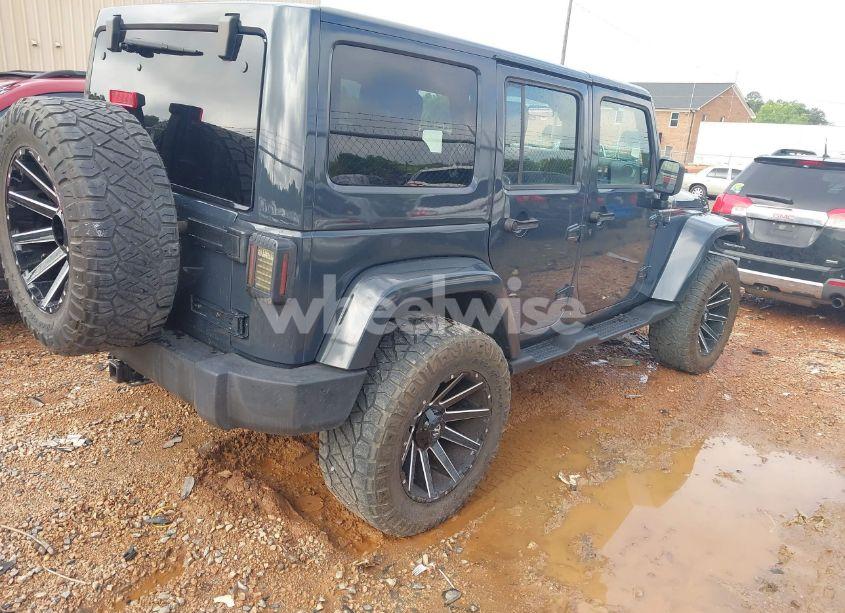 Photo 4 of 2017 Jeep Wrangler UNLIMITED SPORT 4X4 (VIN 1C4BJWDG6HL507706)