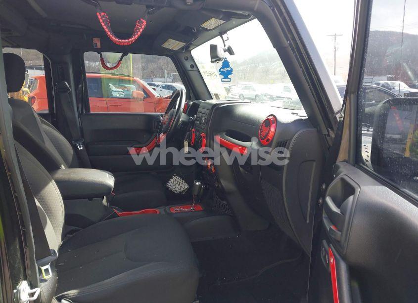 Photo 5 of 2017 Jeep Wrangler UNLIMITED SPORT (VIN 1C4BJWDG6HL697801)