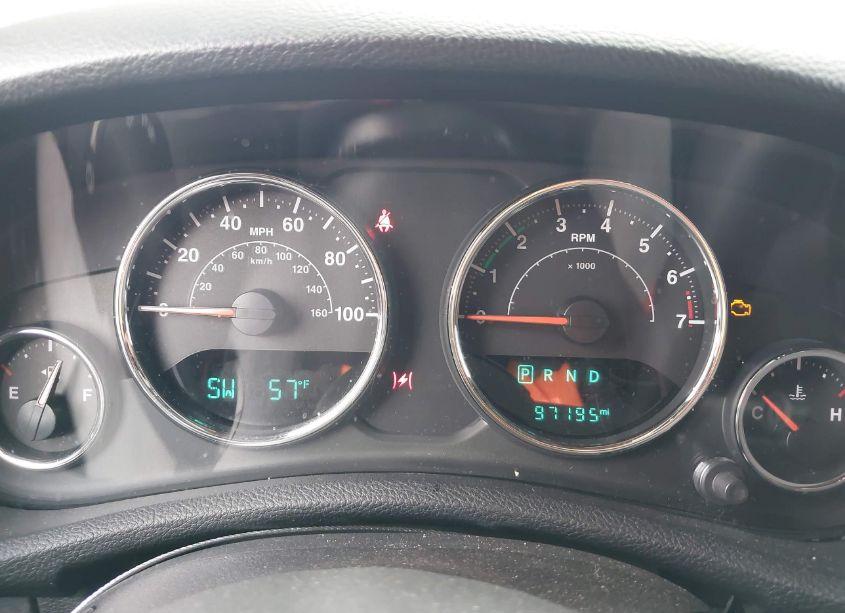 Photo 7 of 2018 Jeep Wrangler JK UNLIMITED SPORT 4X4 (VIN 1C4BJWDG6JL822916)