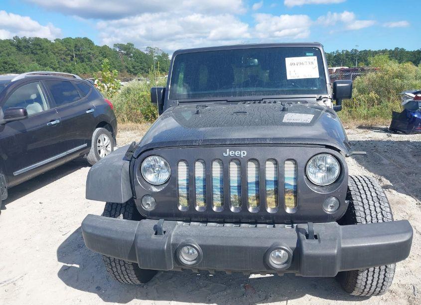 Photo 12 of 2018 Jeep Wrangler JK UNLIMITED SPORT S 4X4 (VIN 1C4BJWDG6JL828960)