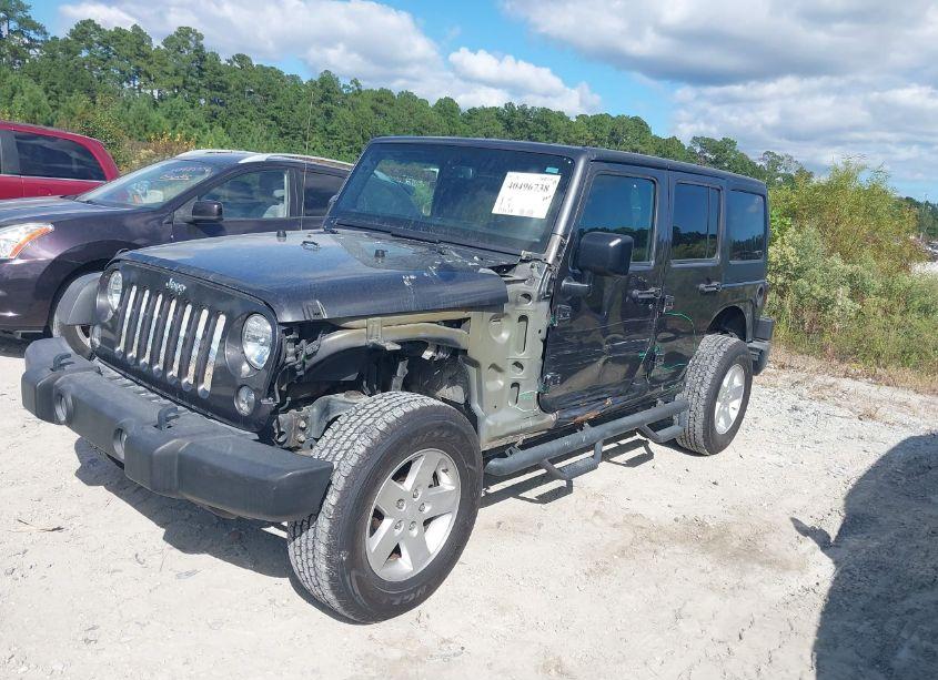 Photo 2 of 2018 Jeep Wrangler JK UNLIMITED SPORT S 4X4 (VIN 1C4BJWDG6JL828960)