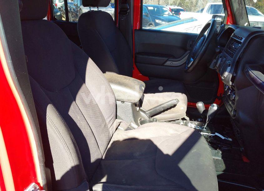 Photo 5 of 2018 Jeep Wrangler JK UNLIMITED FREEDOM EDITION 4X4 (VIN 1C4BJWDG6JL848206)