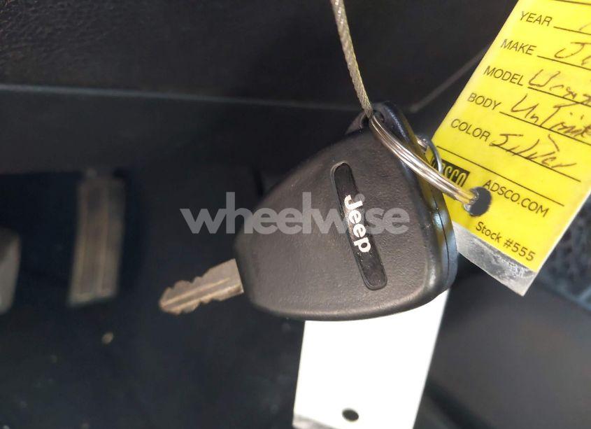 Photo 11 of 2018 Jeep Wrangler JK UNLIMITED SPORT S 4X4 (VIN 1C4BJWDG6JL854359)