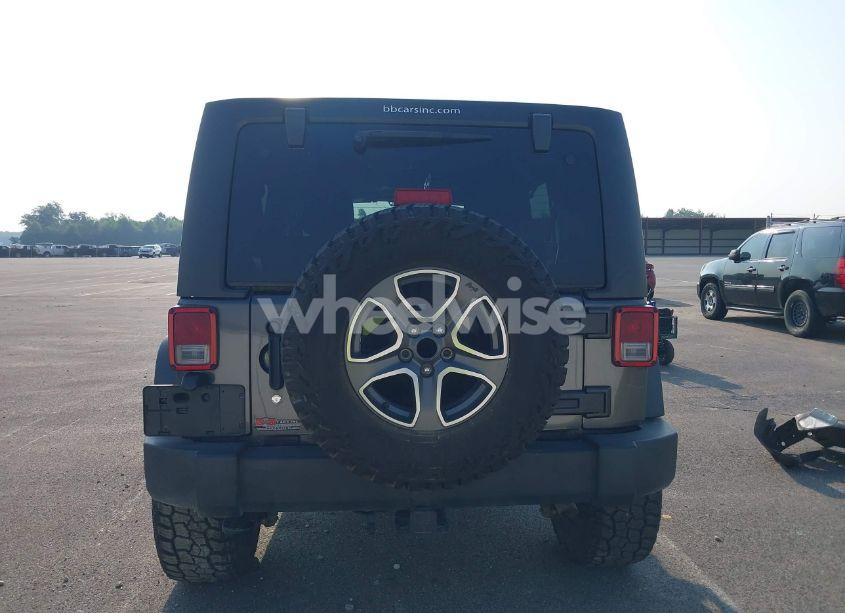 Photo 17 of 2018 Jeep Wrangler JK UNLIMITED SPORT S 4X4 (VIN 1C4BJWDG6JL854359)