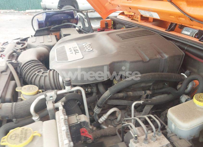 Photo 10 of 2013 Jeep Wrangler UNLIMITED SPORT (VIN 1C4BJWDG7DL522421)