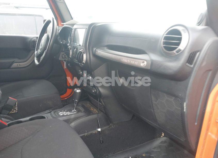 Photo 5 of 2013 Jeep Wrangler UNLIMITED SPORT (VIN 1C4BJWDG7DL522421)