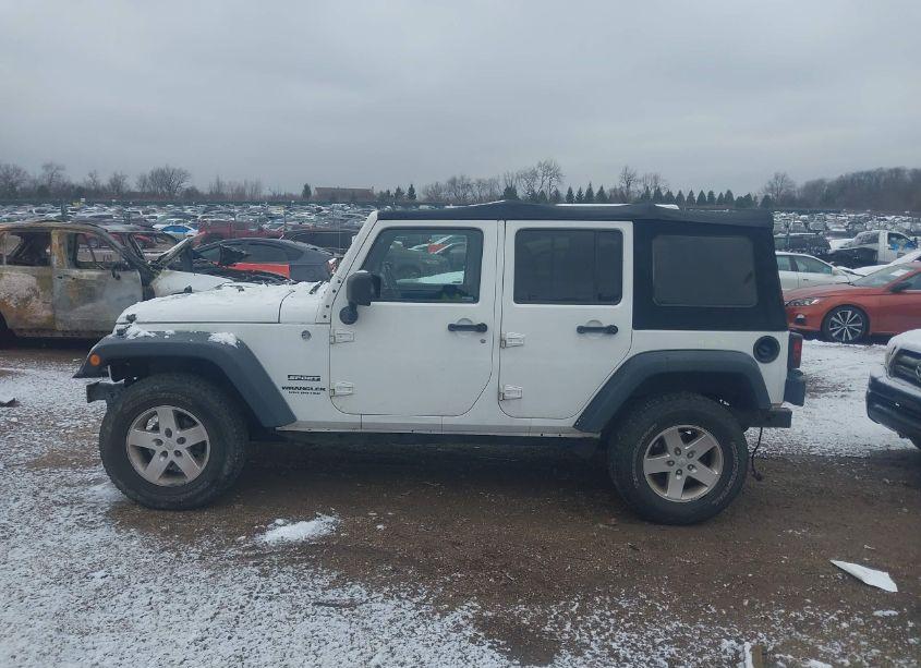 Photo 15 of 2013 Jeep Wrangler UNLIMITED SPORT (VIN 1C4BJWDG7DL579511)