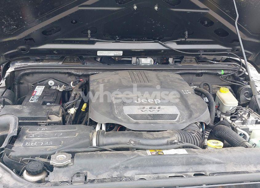 Photo 10 of 2013 Jeep Wrangler UNLIMITED SPORT (VIN 1C4BJWDG7DL669001)