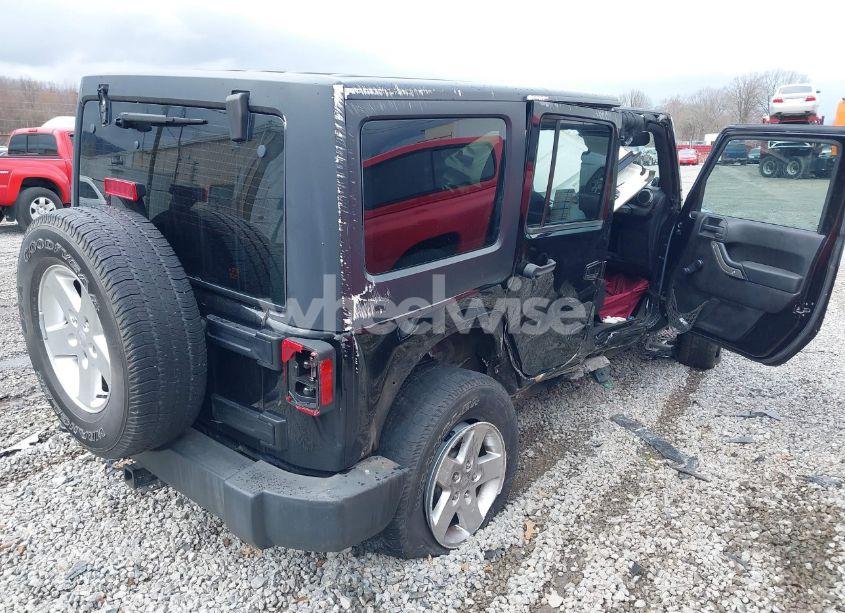 Photo 4 of 2013 Jeep Wrangler UNLIMITED SPORT (VIN 1C4BJWDG7DL669001)