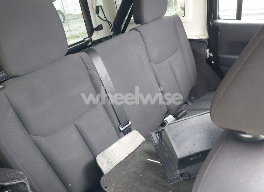 Photo 8 of 2013 Jeep Wrangler UNLIMITED SPORT (VIN 1C4BJWDG7DL669001)