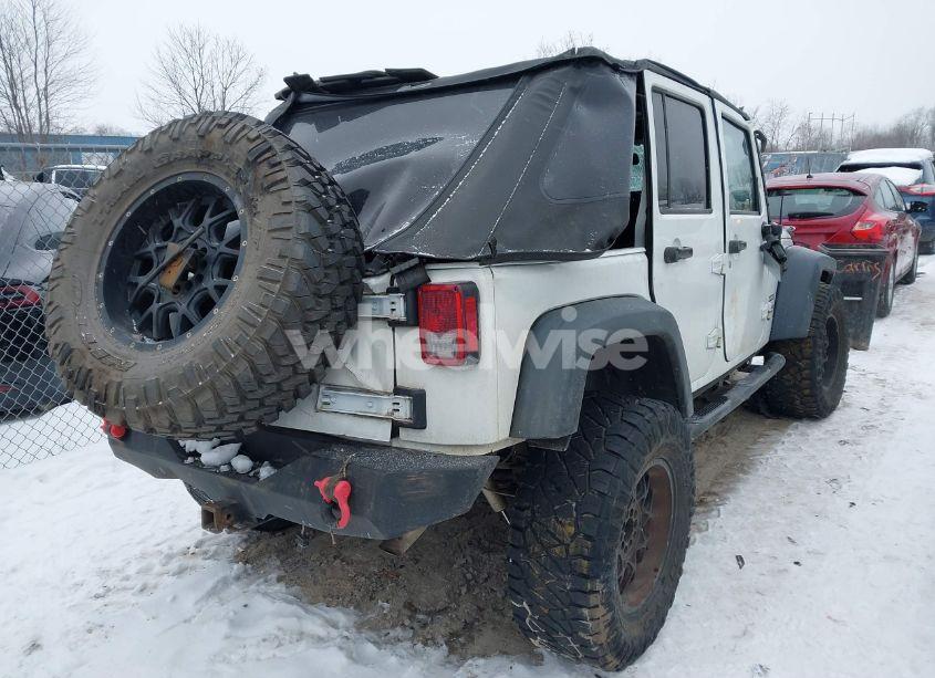 Photo 4 of 2015 Jeep Wrangler UNLIMITED SPORT (VIN 1C4BJWDG7FL521109)